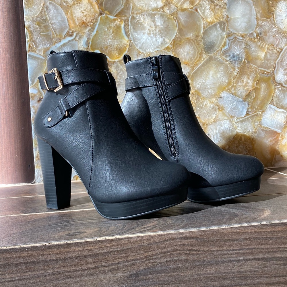 Faux Leather Black Platform Chunky Heel Ankle Boots Bootie size:9